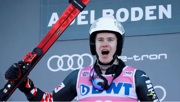 Zubčić nije briljirao: Startao je drugi, pao na 11. poziciju...