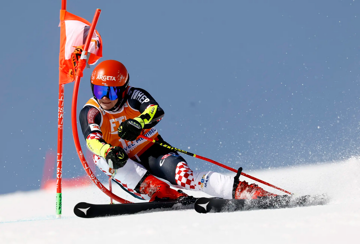 Potvrda loše forme: Zubčić tek 20., vodi Švicarac Odermatt