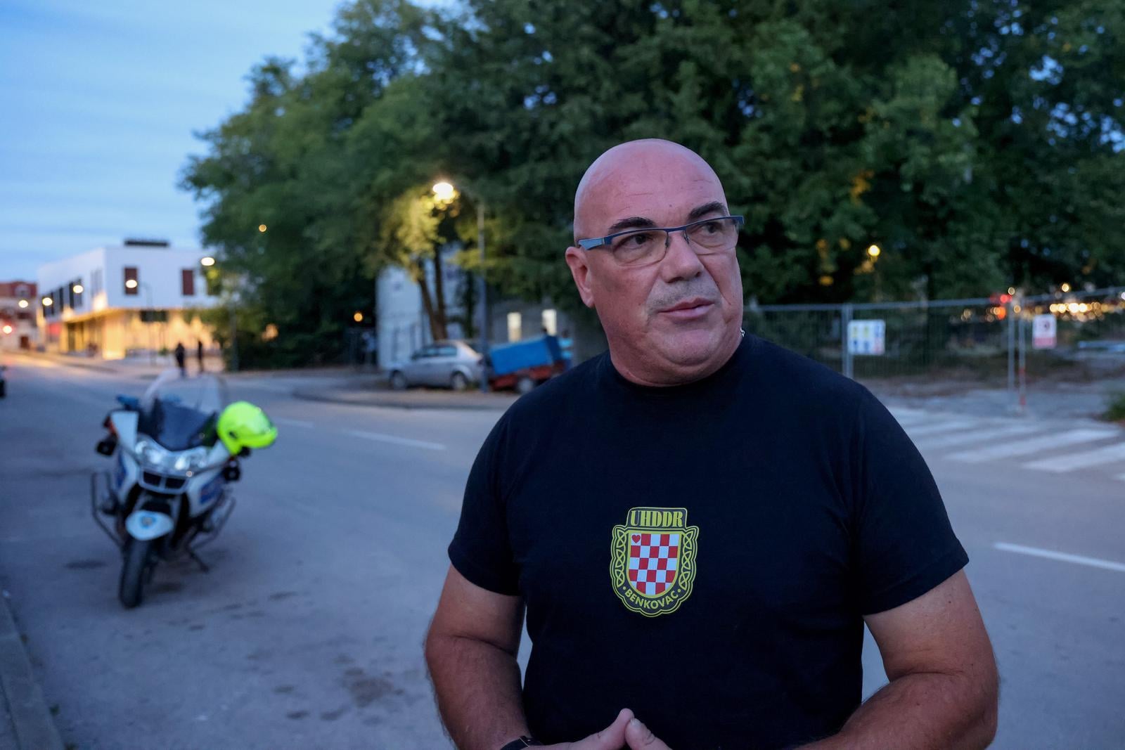 Gendu prozvali da je dezerter i lažljivac: ‘Rata nije vidio osim u Cinestaru‘. On se oglasio: ‘Ovo mi je jedan od najtežih dana u životu‘