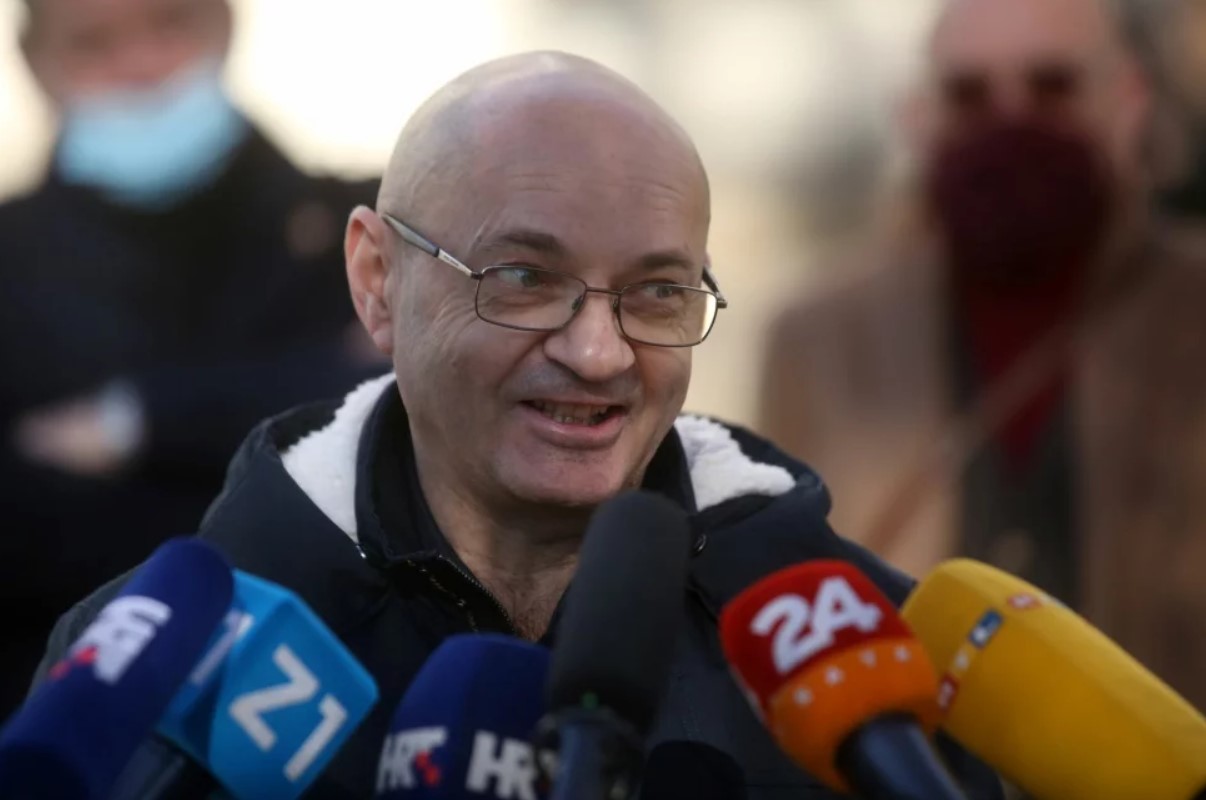 NIJE SAMO PEOVIĆ Ima još političara koji relativiziraju Putina; ovaj bivši saborski zastupnik smatra da je odgovornost za poginule na Ukrajini; uništili su ga u komentarima