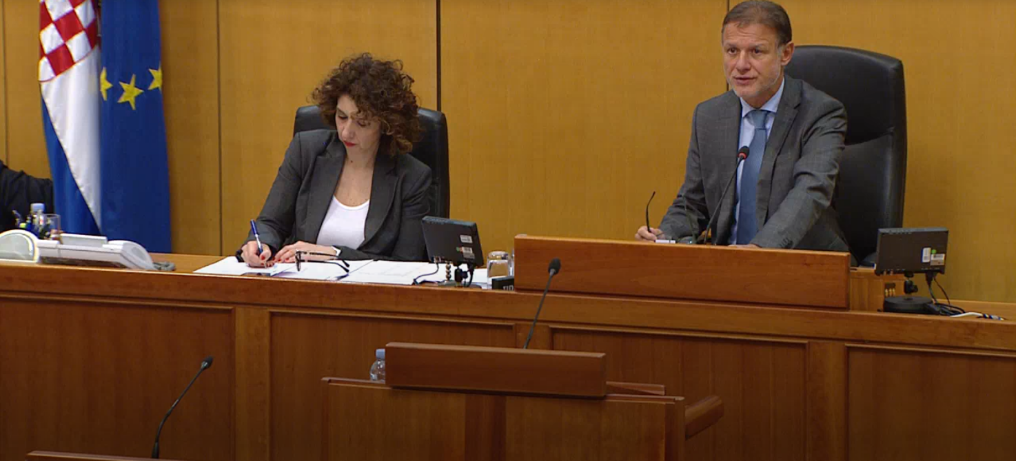 Jandroković prekinuo sjednicu, Mlinarić prozvao Plenkovića: "Teroristima nazivate ljude koji su se borili u Vukovaru dok ste vi jeli kroasane"