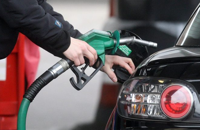 OD PONOĆI PONOVNO POSKUPJELO GORIVO! Za pun spremnik potrebno izdvojiti tri kune više