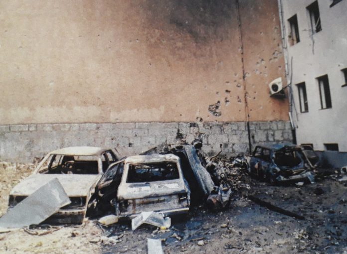30. kolovoza 1991. godine minama je napadnut usnuli  Gospić