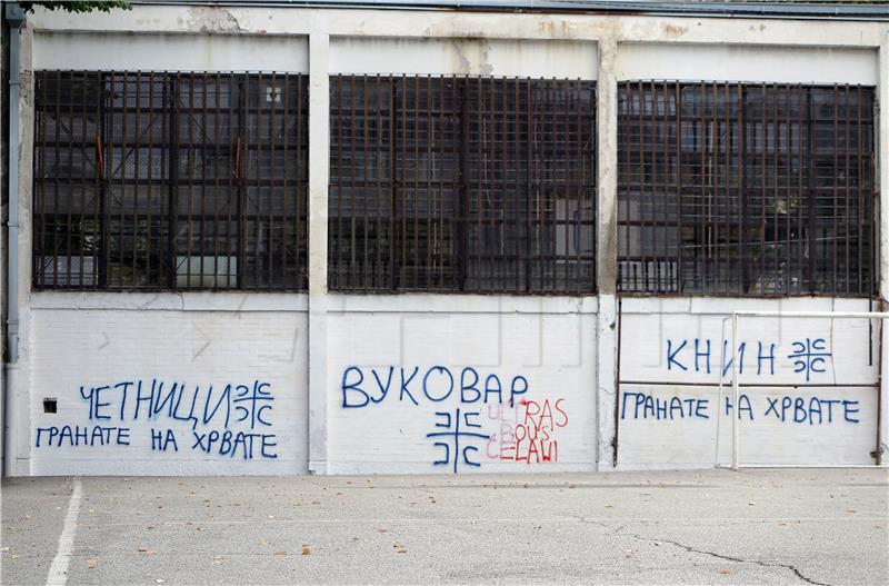 Prebojani antihrvatski grafiti u Beogradu, institucije još šute...