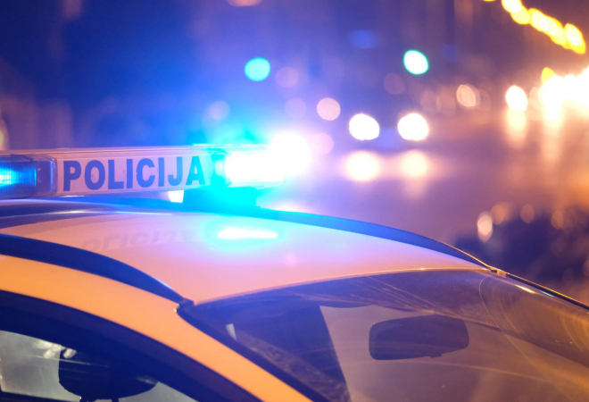 DRAMA NA GRANICI! POKUŠAJ PROBOJA U RH: ‘Čuli smo ispaljene hice s obje strane’ Policija u filmskoj potjeri ganjala osobe koje su probile rampe