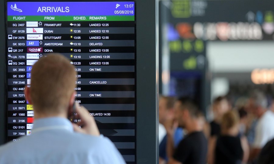 BRISANJE GRANICA  Svi pričaju o Schengenu, doznajte što stručnjaci kažu o tome što će to donijeti našem gospodarstvu