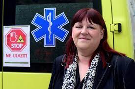 Hitnjaci oštro odgovorili šefici: “Čemu vi uopće služite?”