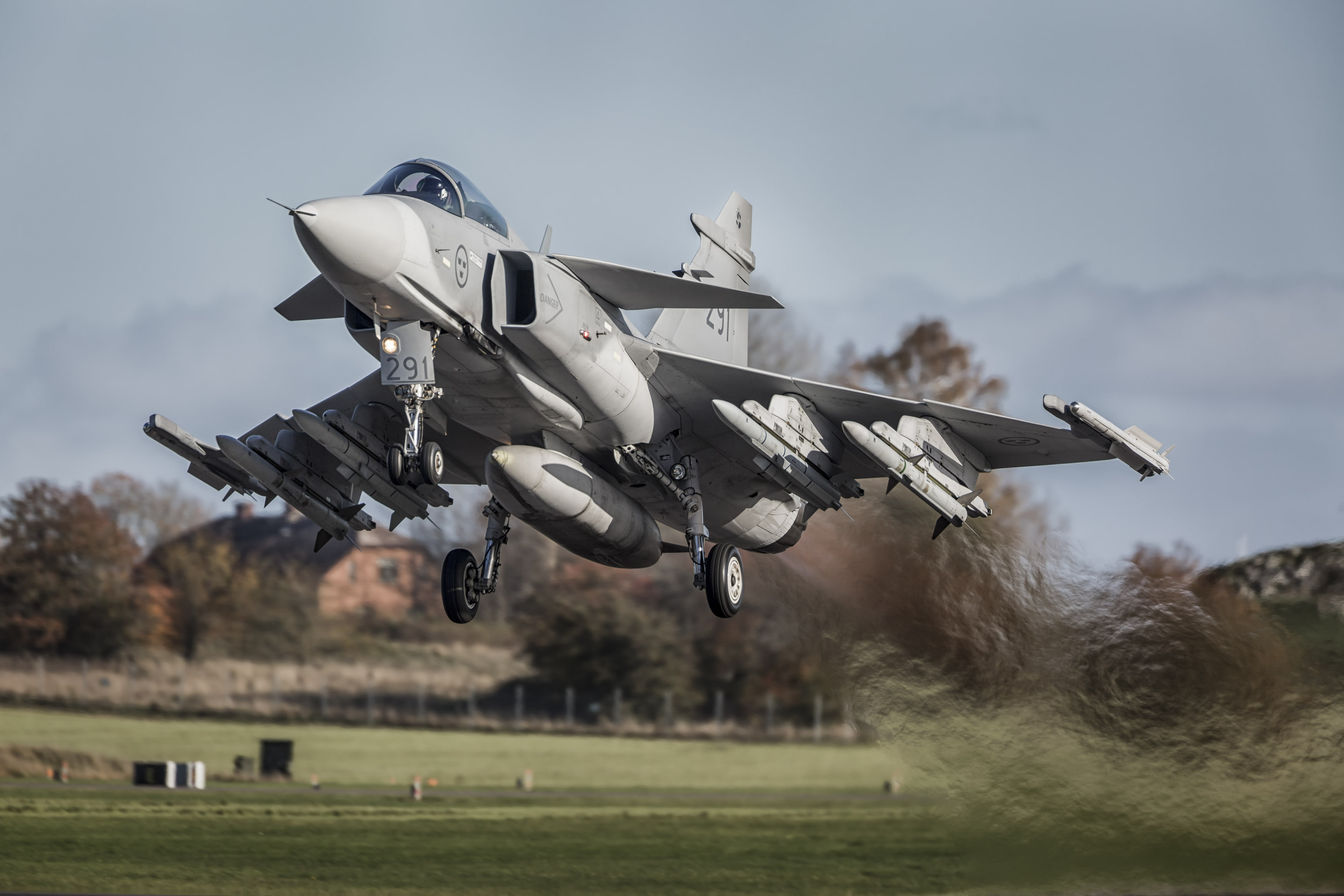 Šveđani Hrvatskoj nude pametan, sposoban i ubojit vučji čopor, no je li to ono što HRZ doista traži ili želi?