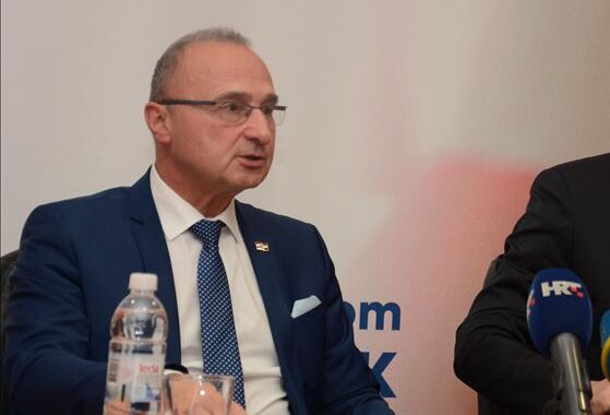 Grlić Radman odgovorio Vučiću: "I mene su spaljivali"