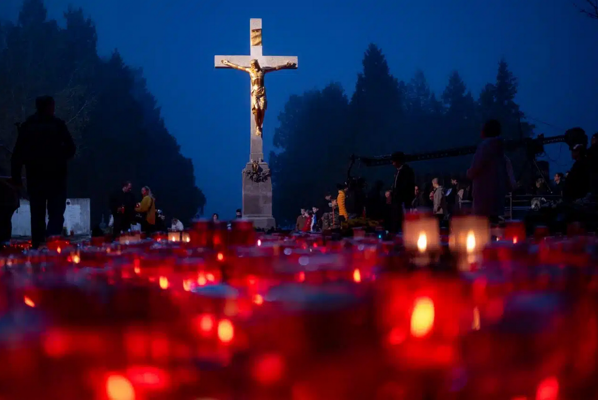 Dušni dan: Vrijeme sjećanja na voljene i molitve za duše pokojnika
