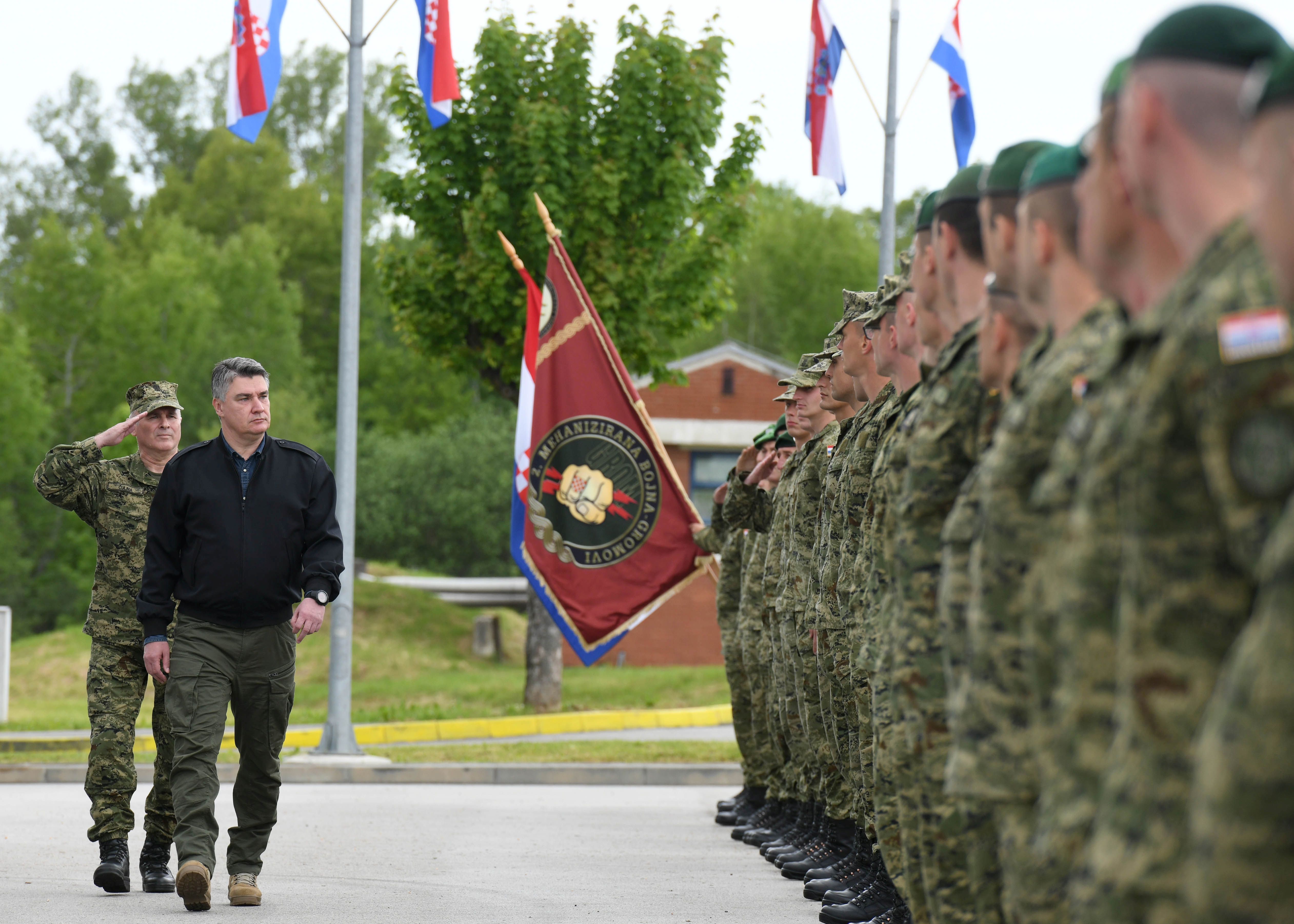 Predsjednik Milanović poručio Gromovima: Pri odlasku Hrvatske vojske u međunarodne misije uvijek ćemo voditi računa o hrvatskim interesima