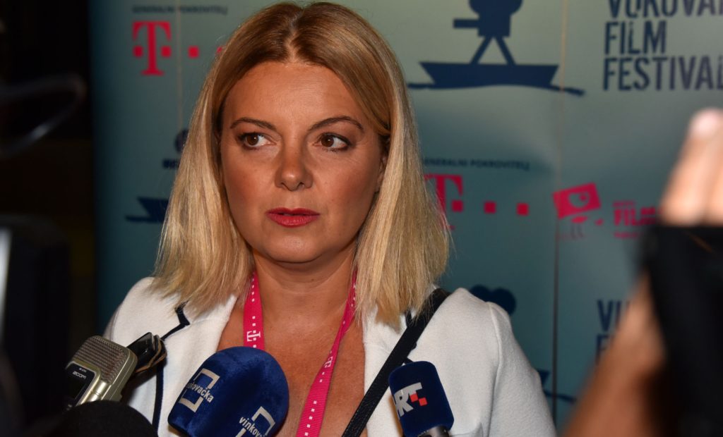 HRGA: “Tko misli da su policajci postupili neprimjereno, neka si imigrante uzme sebi doma”