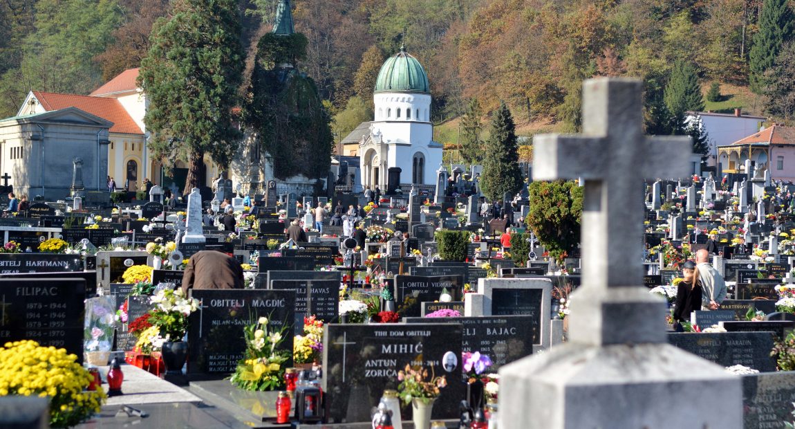 Objavljen ‘cjenik smrti’ u Hrvatskoj: Lijes 1500 kn, sprovod 3000 kn, znate li koliko će vas koštati grob?