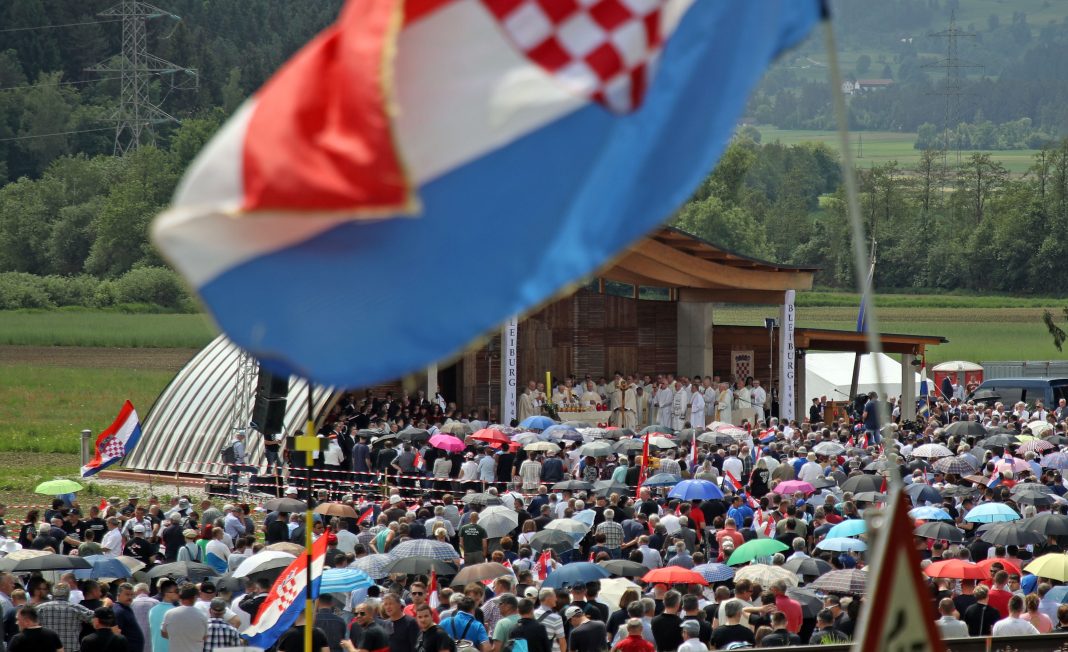POTPIŠITE PETICIJU austrijskom parlamentu protiv zabrane Bleiburške komemoracije!