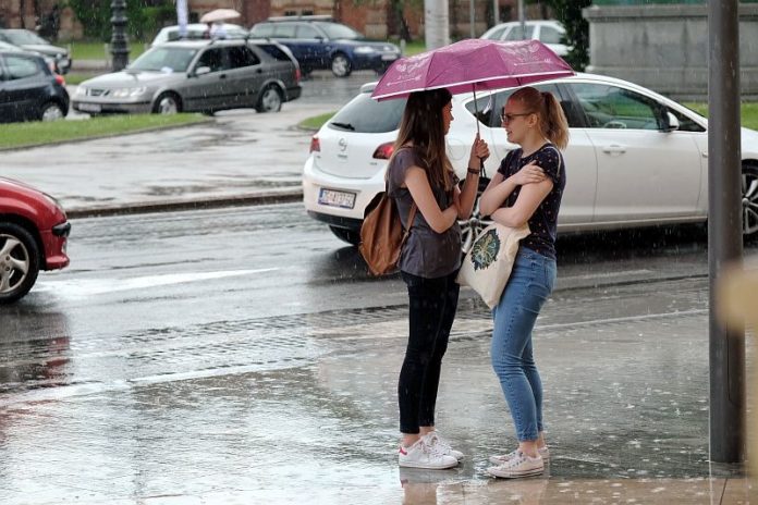 Očekuje nas promjena vremena: Ponegdje moguće i olujno nevrijeme s tučom