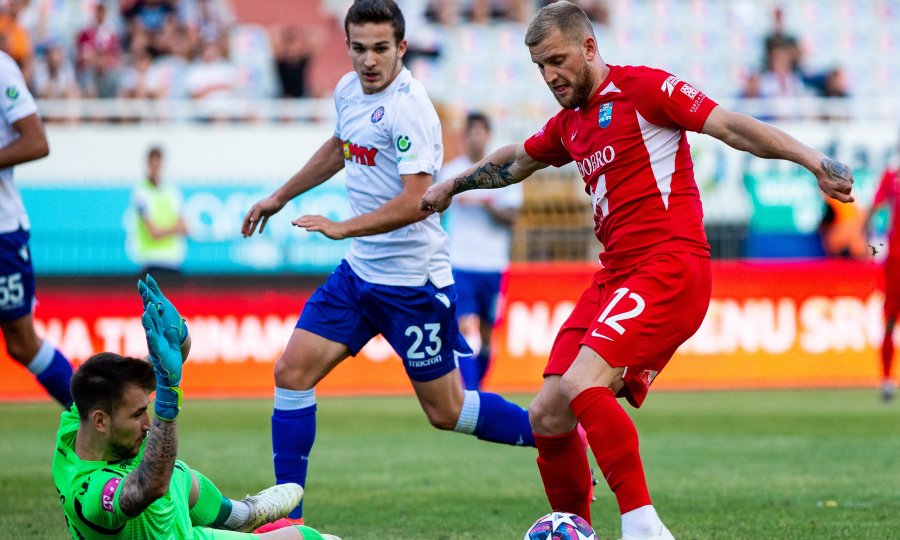 Sjajni Osijek slavi veličanstvenu pobjedu na Poljudu; Petar Bočkaj golom s 30 metara 'torpedirao' Hajduk