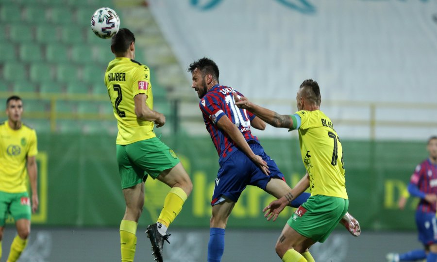 Hajduk poražen i u trećoj utakmici u nizu; nakon Šibenika i Istra se pokazala prejakom za 'bijele'