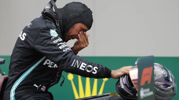 Hamilton je pozitivan na covid