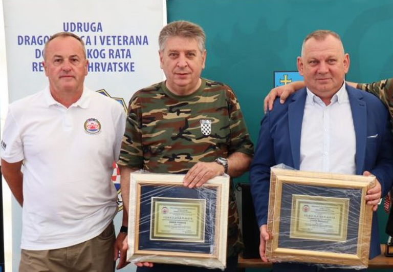 Zahvala i priznanje za desetljeće predanosti: Siniša Pavlović odlikovan Velikom zlatnom plaketom