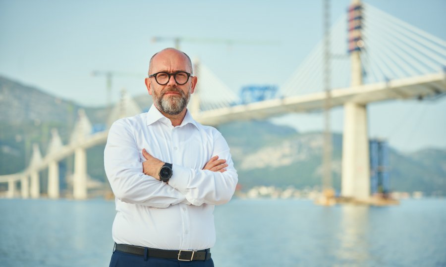 Šef Hrvatskih cesta   otkriva najzanimljivije detalje gradnje Pelješkog mosta i što će se sve graditi u 2022.