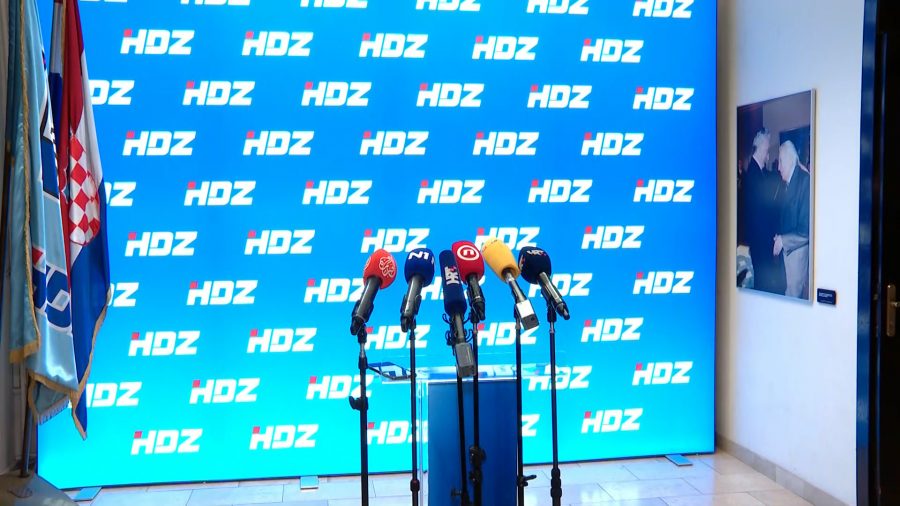 HDZ objavio video “ruskih igrača”: Tu su, jedan do drugoga