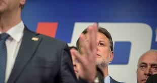 KAOS U HDZ-u IZA ZATVORENIH VRATA! Plenković za to mora odgovarati: Je li premijer izdao nacionalne interese?