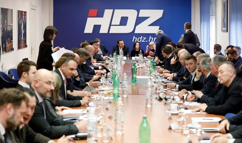 ODREĐEN DATUM UNUTARSTRANAČKIH IZBORA U HDZ-u Jedan od kandidata za predsjednika bit će i Karamarko? Izvori bliski njemu: 'Jako je blizu odluke...'