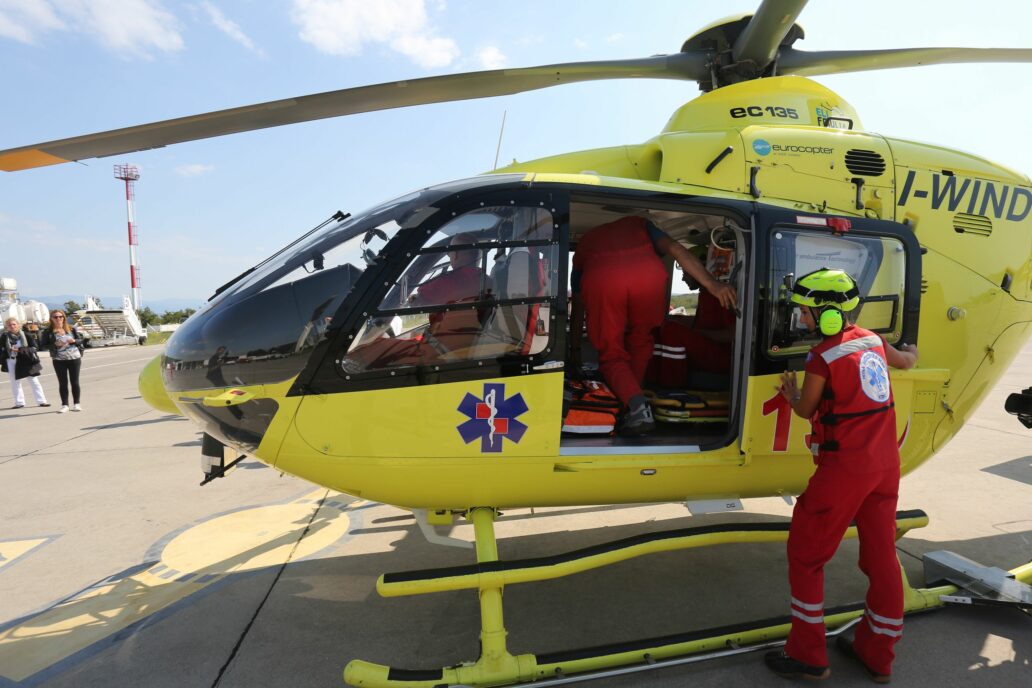 Prvi helikopteri medicinske službe kreću iduće godine. Problem je što još nemamo plan bolničkih helidroma