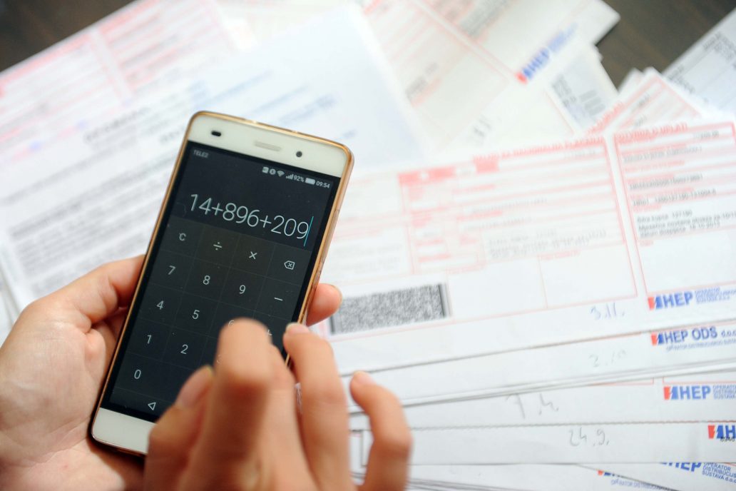 NAJAVA POSKUPLJENJA: Iz HEP-a potrošačima  počeli slati obavijesti  o poskupljunj od 1. travnja!