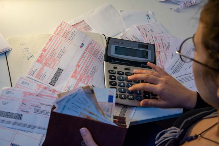 Čeka li nas poskupljenje struje? HEP je u problemu teškom gotovo milijardu kuna!