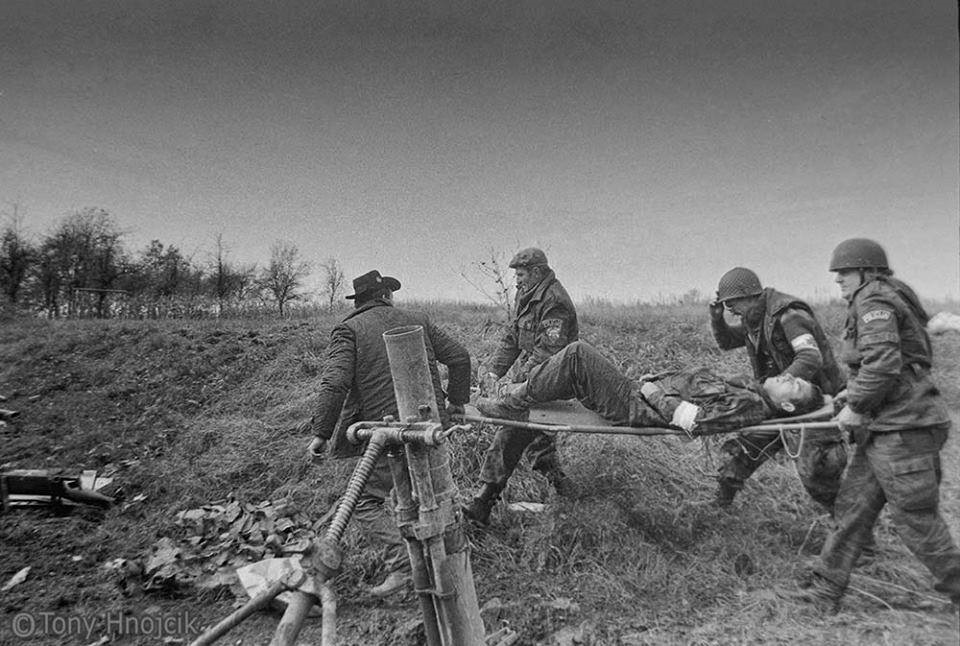 30. prosinca 1991. Junaci Pakraca – zvali su ih ‘heroji u trapericama’ koji brane svoj dom i svoje obitelji!