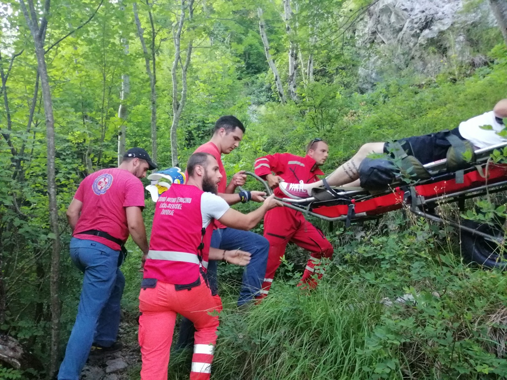 HGSS spasio mladića u NP Plitvička jezera