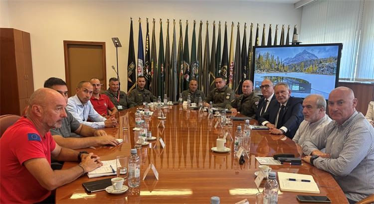 Božinović održao sastanak s HGSS-om o jačanju suradnje