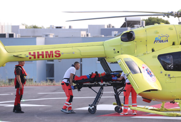 Vapaj HGSS-a: Voda je došla do grla, nemamo organizirano helikoptersko spašavanje na vanurbanom terenu