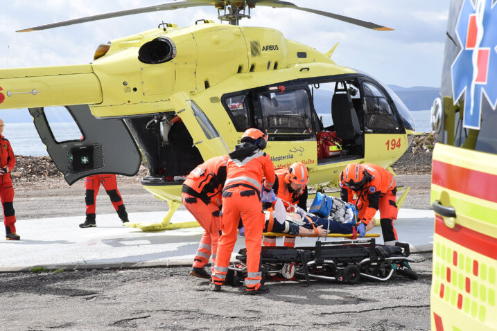 Helikopterska hitna medicinska služba počinje s noćnim letovima u riječkoj bazi
