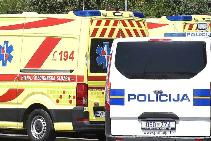 Stravična nesreća: Prilikom pretjecanja izletio s ceste i izgorio u zapaljenom vozilu