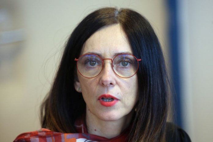 Nakon debakla na izborima bivša HNS-ova ministrica Divjak se vraća u akademske vode
