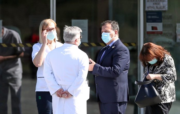 Evo kad bismo mogli van iz kuća, stručnjaci nemaju dobre vijesti: ‘Do onda – svi u izolaciju…’