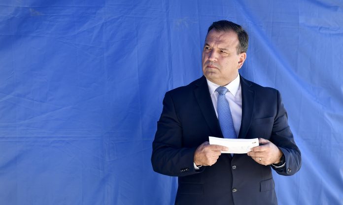 STOŽER: Samo šest novih, od ponedjeljka rade kafići!