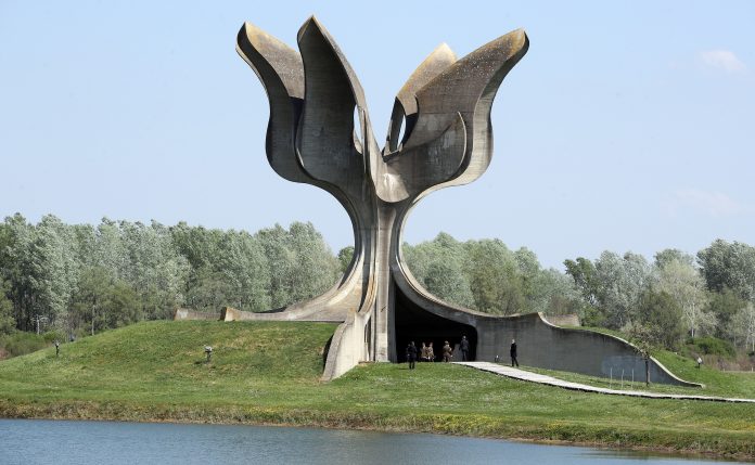 28. travnja 1945. Partizani iz Srbije ulaze u Jasenovac – svjedočanstvo Dražena Ercegovića o partizanskom logoru Jasenovac i ubijanjima logoraša