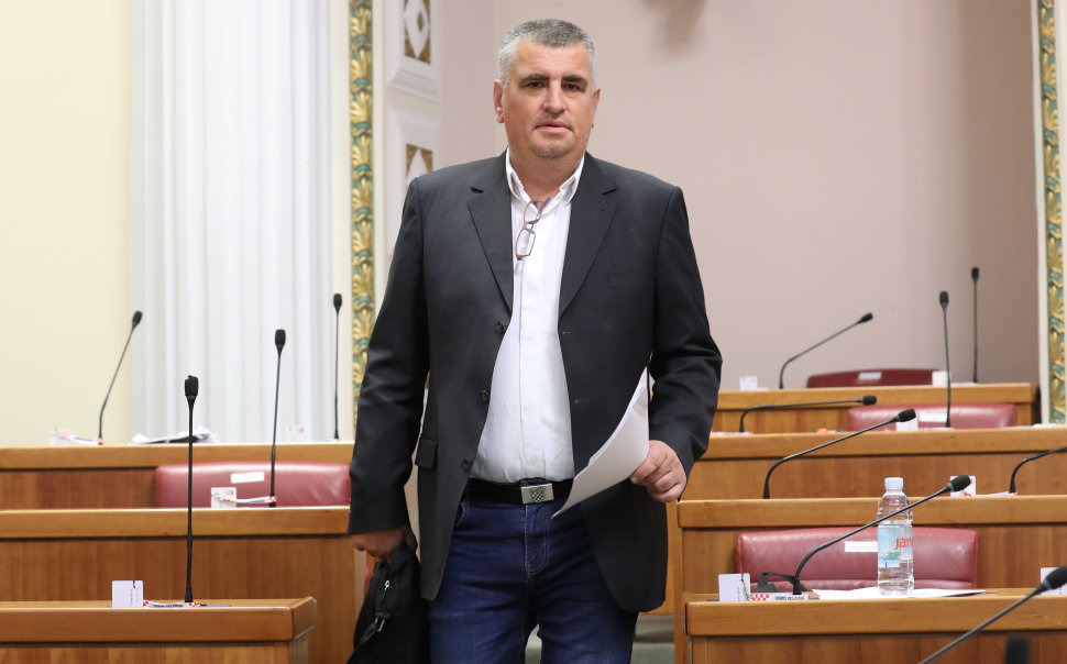 “Zakon o civilnim stradalnicima DR će dati prava suradnicima agresora”: Oporba protiv zakona