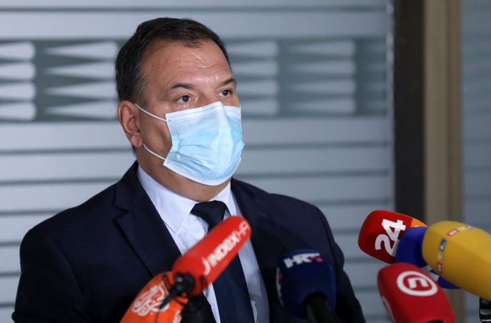 BEROŠ: “Razmišljamo o zatvaranju šoping centara. Nitko me nije obavijestio da je pacijent preminuo u Areni”