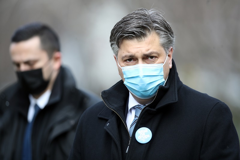 Plenković se strašno uzrujao zbog fašizma u Rijeci…