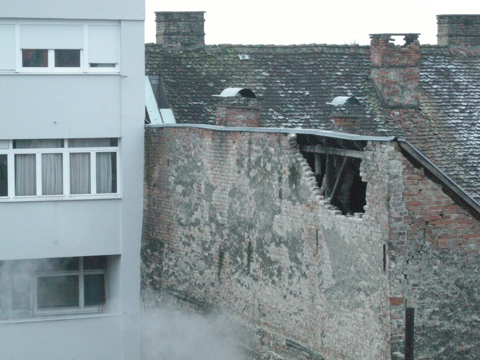 Sisački župan: “Rafinerija i industrijska postrojenja nemaju oštećenja”