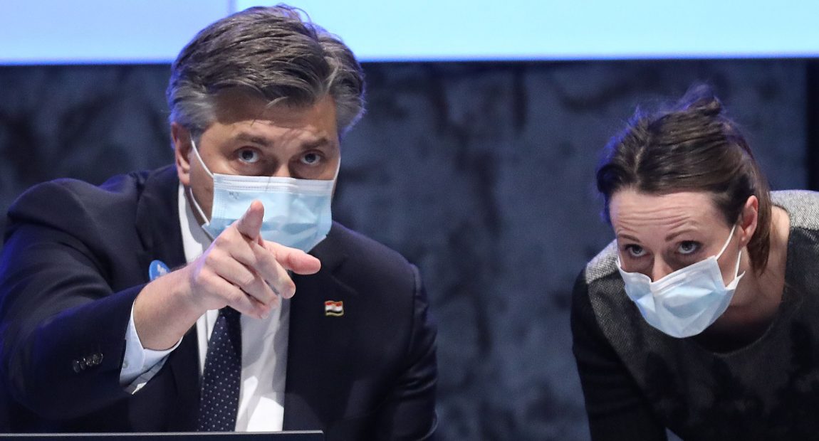 PLENKOVIĆ: “Proglašavamo katastrofu”