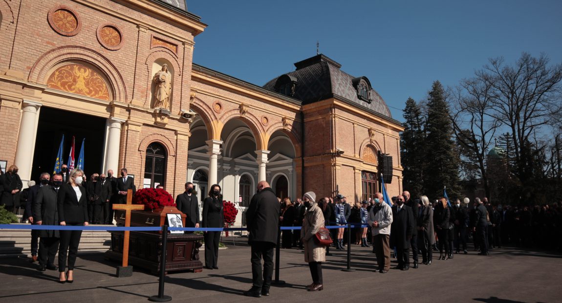 STOŽER: “Provjerit ćemo je li bilo kršenja mjera na Bandićevom pogrebu, moguće prekršajne i kaznene prijave”