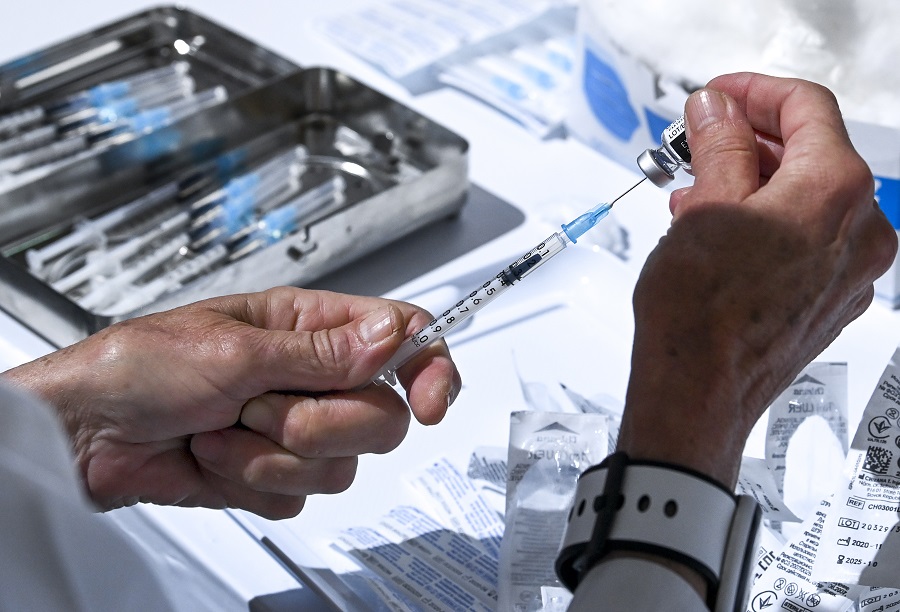 OD 1. lipnja prava samo za cijepljene: Evo što nećete moći bez covid putovnice!