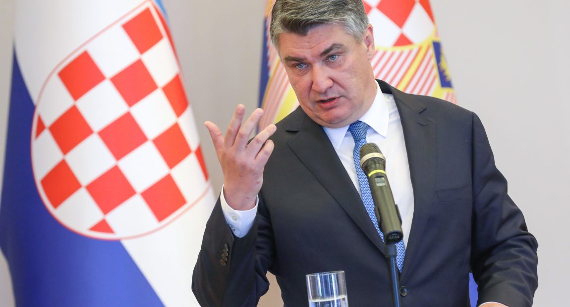 Milanović oprao Dežulovića: ‘Nagrađivano piskaralo i sitni picaškandal, a ne novinar’