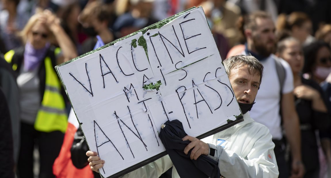 NI NA KAVU NI U VLAK BEZ PROPUSNICE: U Francuskoj od danas nove mjere, necijepljeni bez ikakvih prava!