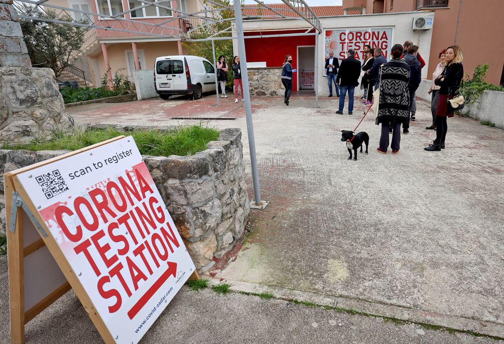 U Hrvatskoj 6670 novih slučajeva, umrle 64 osobe